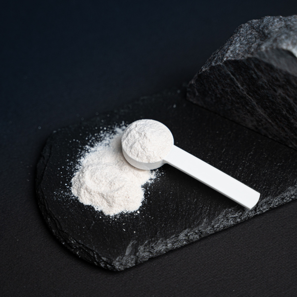 Edzés, energia, bedurranás, izomtömeg növelés, ez Nutriversum Limitless