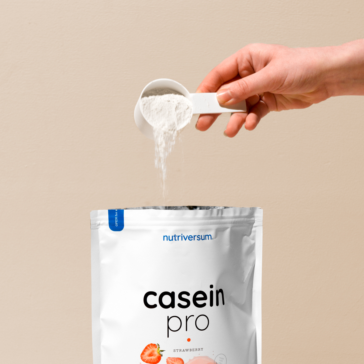 Casein fehérje italpor, adagonként 21 g lassú felszívódású fehérjével